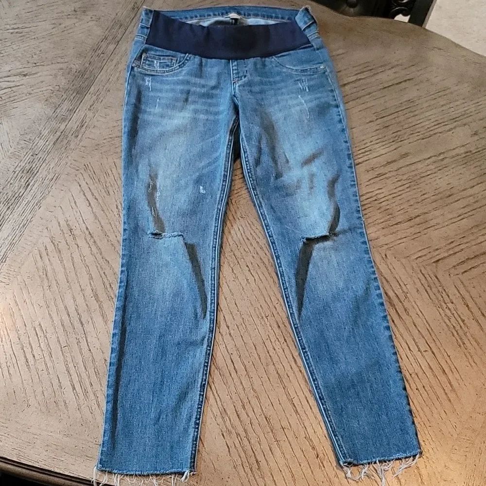Maternity XS ripped jeans by Indigo Blue💙